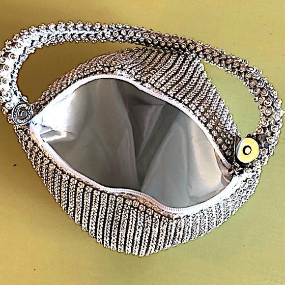 Silver Sparkly Mesh Wristlet Evening Pouch - Picture 3 of 5
